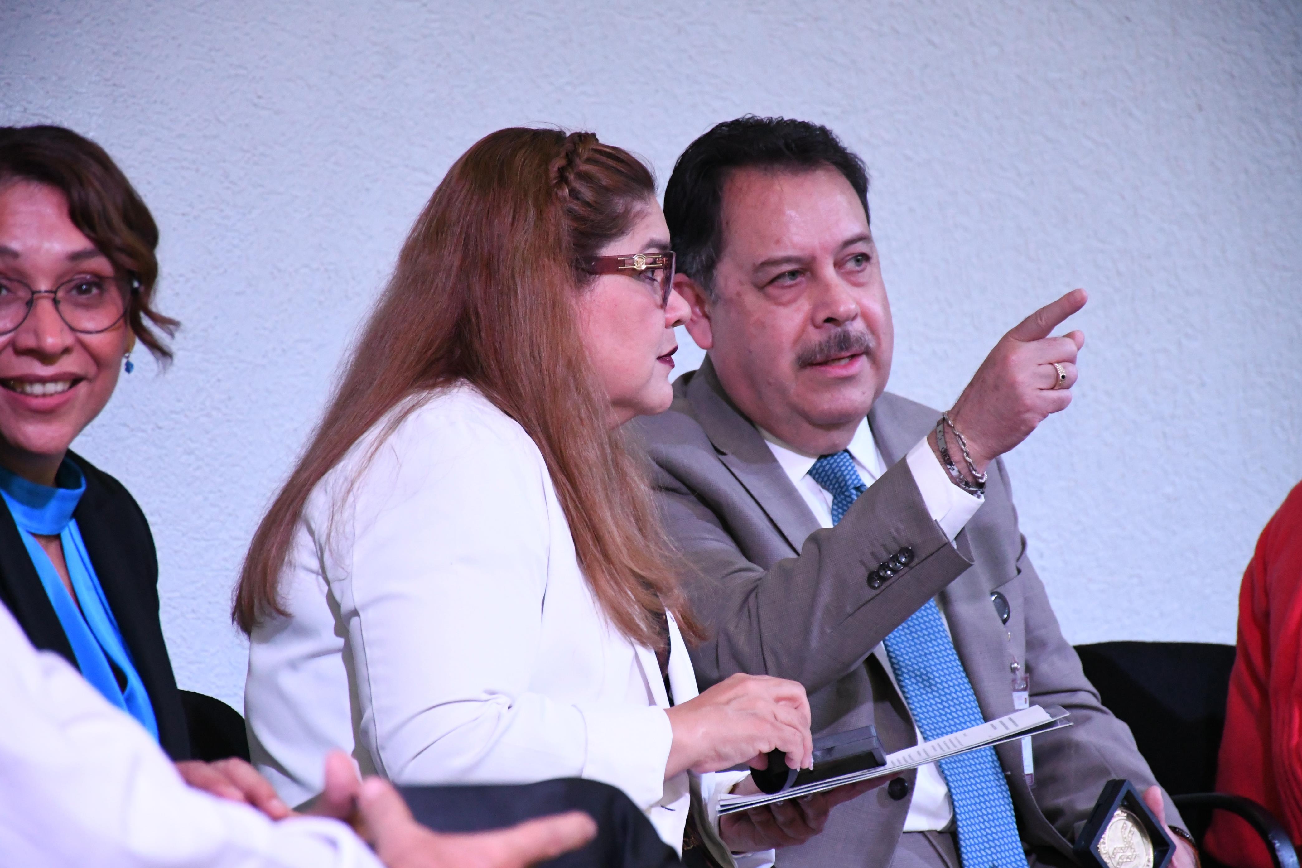  Conmemoracion del Dia del Trabajo Social  en el CMN "20 de Noviembre